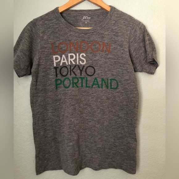 J.Crew Gray Graphic T-Shirt London Paris Tokyo Portland Graphic Women XS - Picture 1 of 6